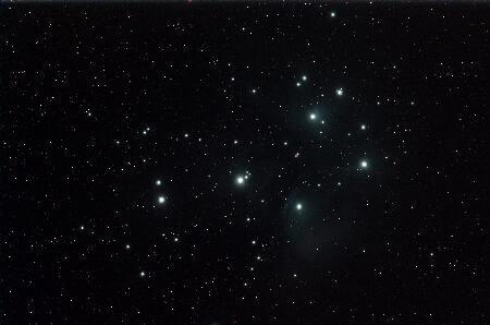 M45, 2016-1-8, 15x300sec, APO100Q, CLS, QHY8.jpg